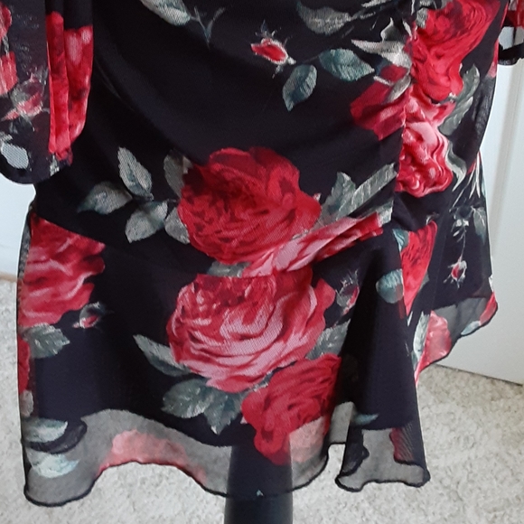 Dress - Picture 3 of 12